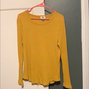 Old navy long sleeve shirt